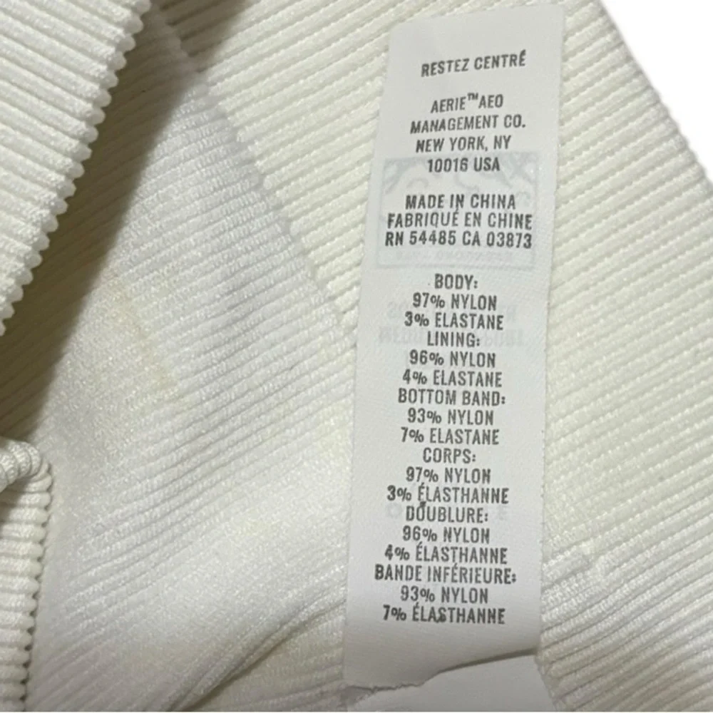 Aerie Women's White and Blue spor bra - Picture 5 of 5